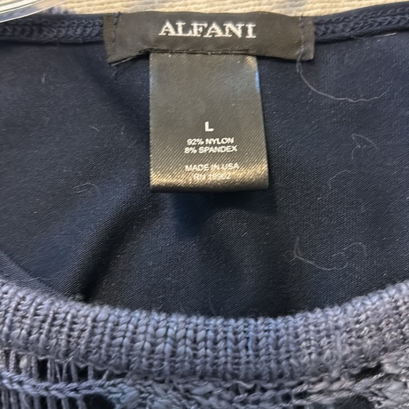 INC open weave sweater with free tank top - Picture 5 of 5